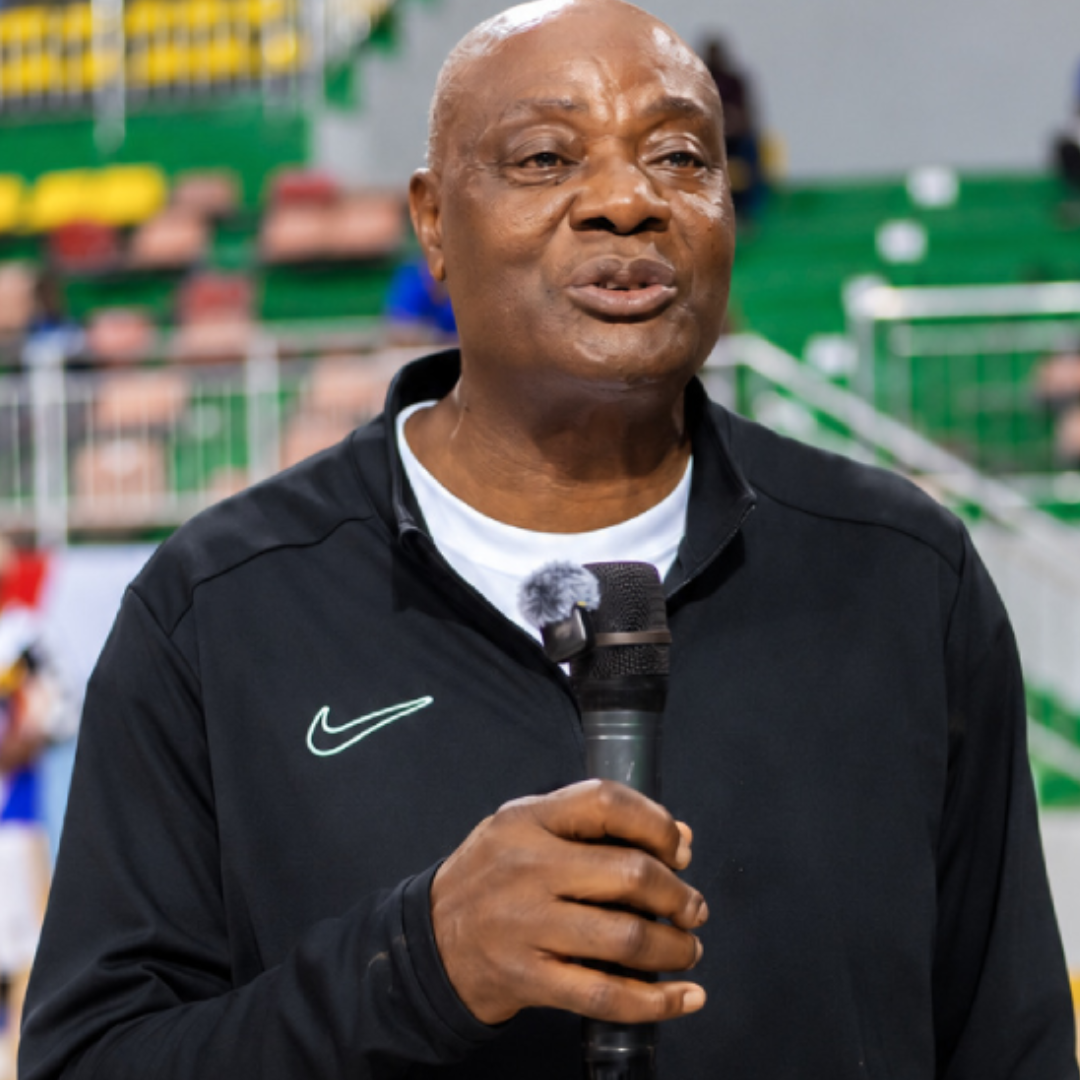 Désiré Nsouékela - Figure honorée en Ewawa Plus 2026